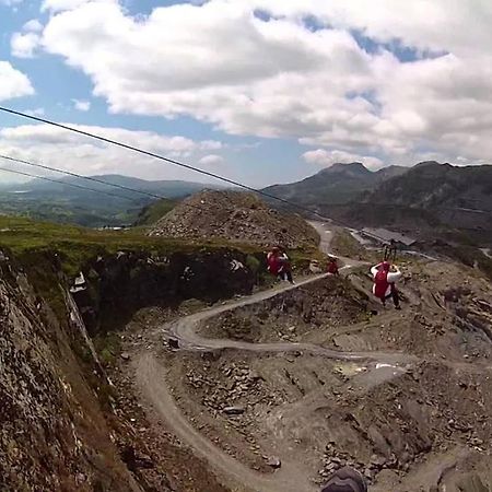 The Sidings Wales Vila Blaenau Ffestiniog Exterior foto